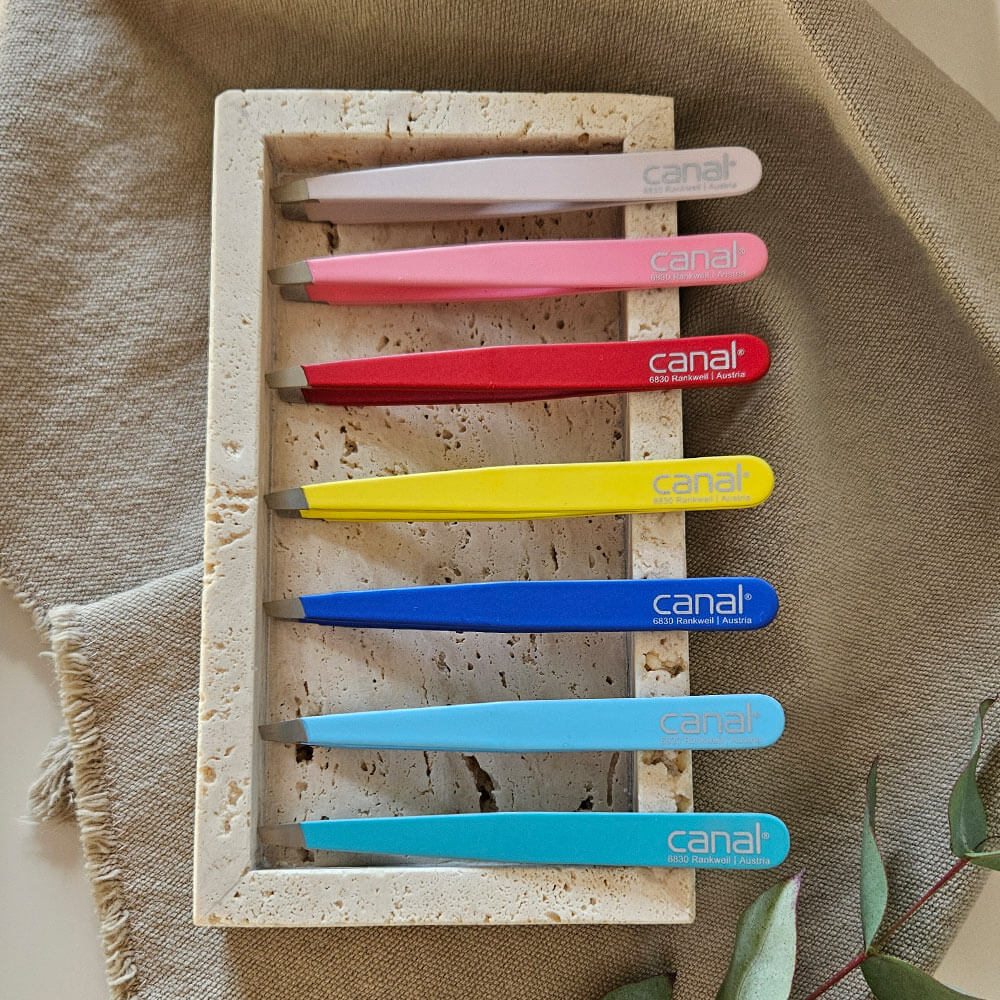 Tweezers slanted, Package 12+1 FREE, colored