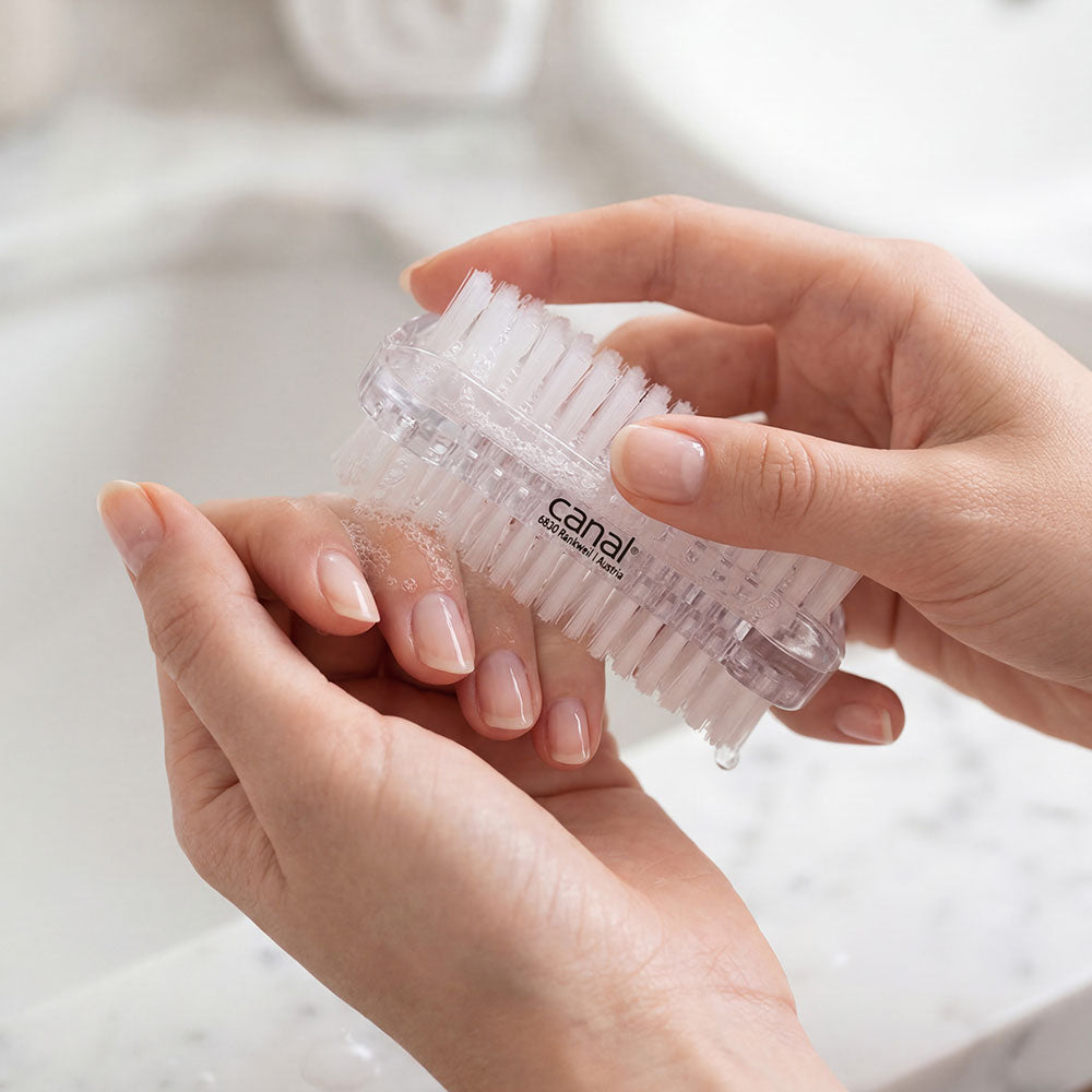 Hand- und Nagelbürste