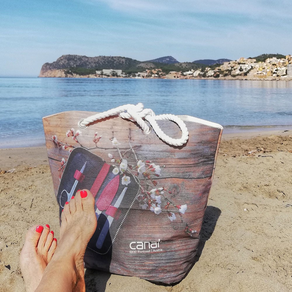 Freizeit- und Einkaufstasche Freizeit- und Einkaufstasche