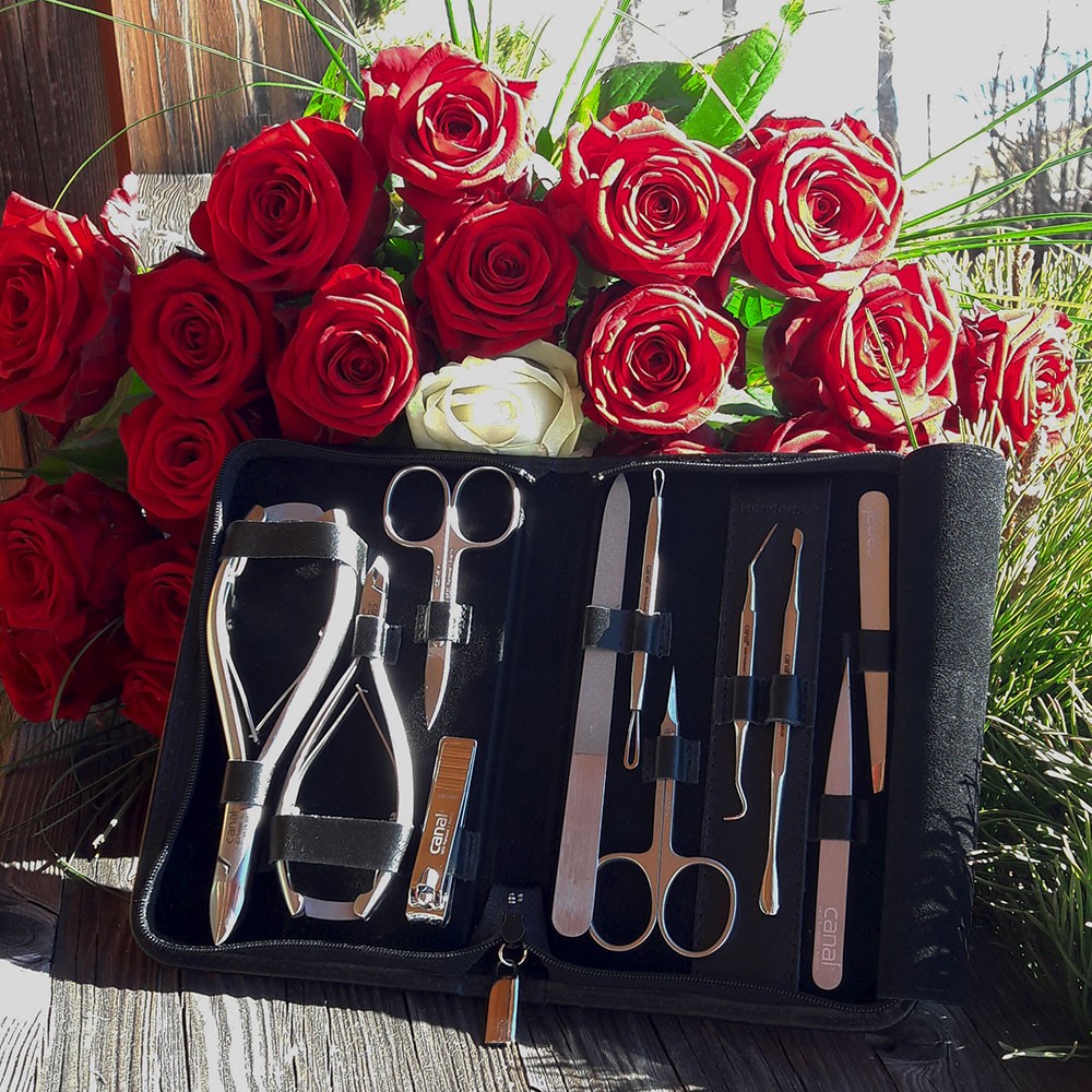 Kit de soin multi-usages, 11 pièces, noir Kit de soin multi-usages, 11 pièces, noir