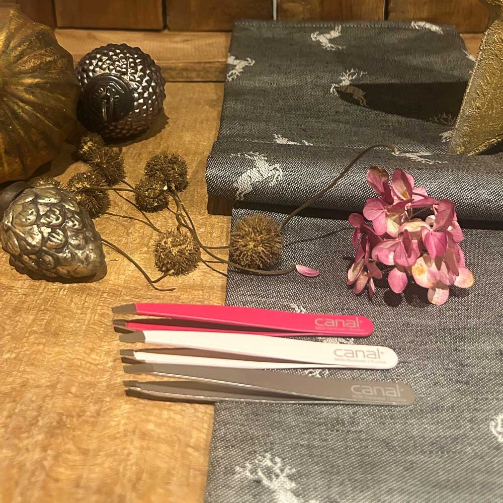 Pince à épiler oblique inoxydable