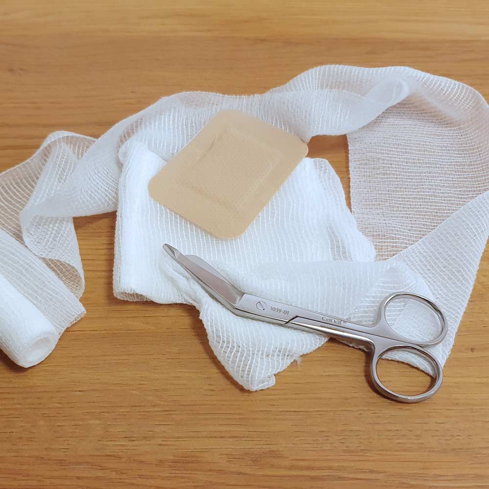 Lister Verbandschere rostfrei, 12 cm Lister Verbandschere rostfrei, 12 cm