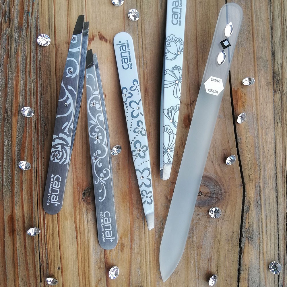 glass nail file with crystals, 14 cm glass nail file with crystals, 14 cm