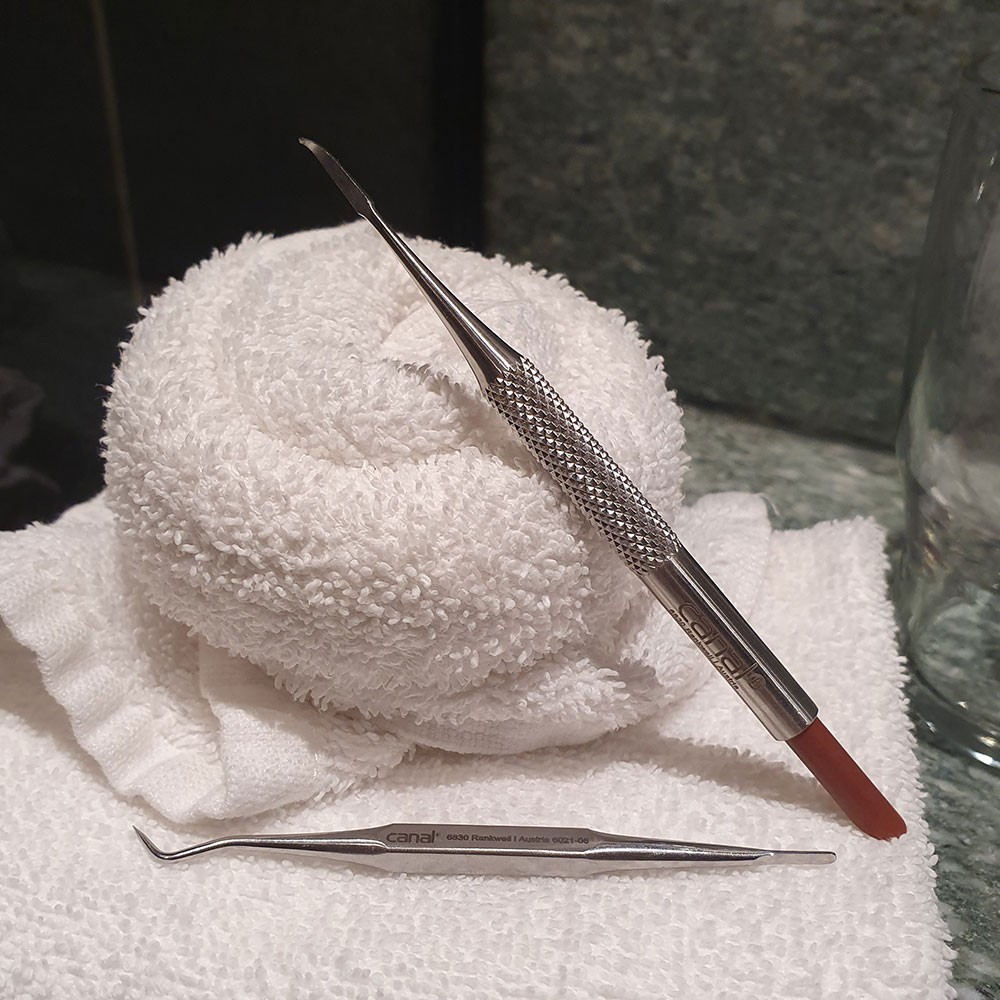 Zahnbelagentferner mit Zahnweiß-Radierer Zahnbelagentferner mit Zahnweiß-Radierer