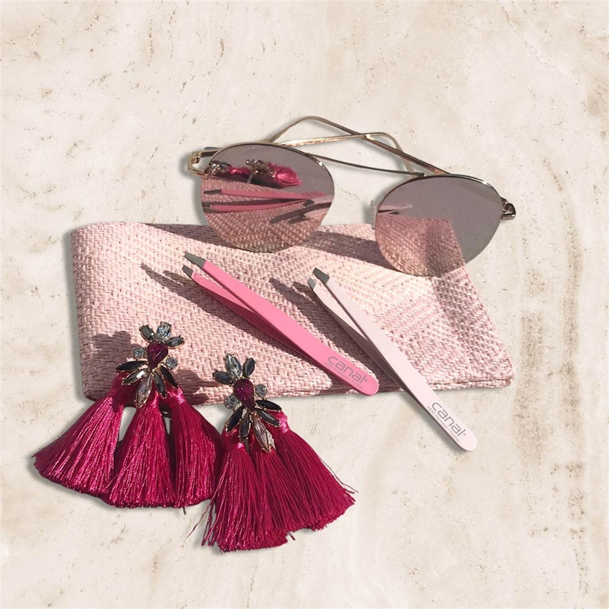 Pince à épiler oblique inoxydable Pince à épiler oblique inoxydable