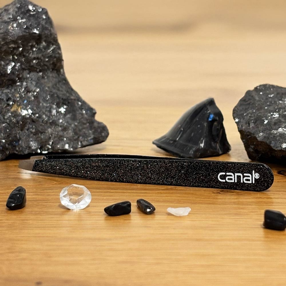 Haarpinzette schräg "Diamant" mit Stein, 9 cm