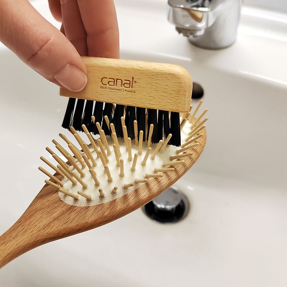 Bürsten- und Kammreiniger Bürsten- und Kammreiniger